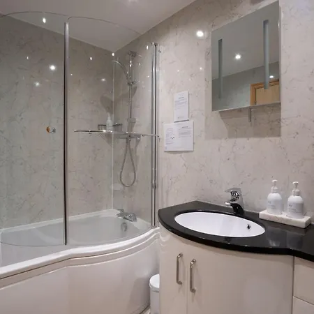 The Haystore Nyaraló